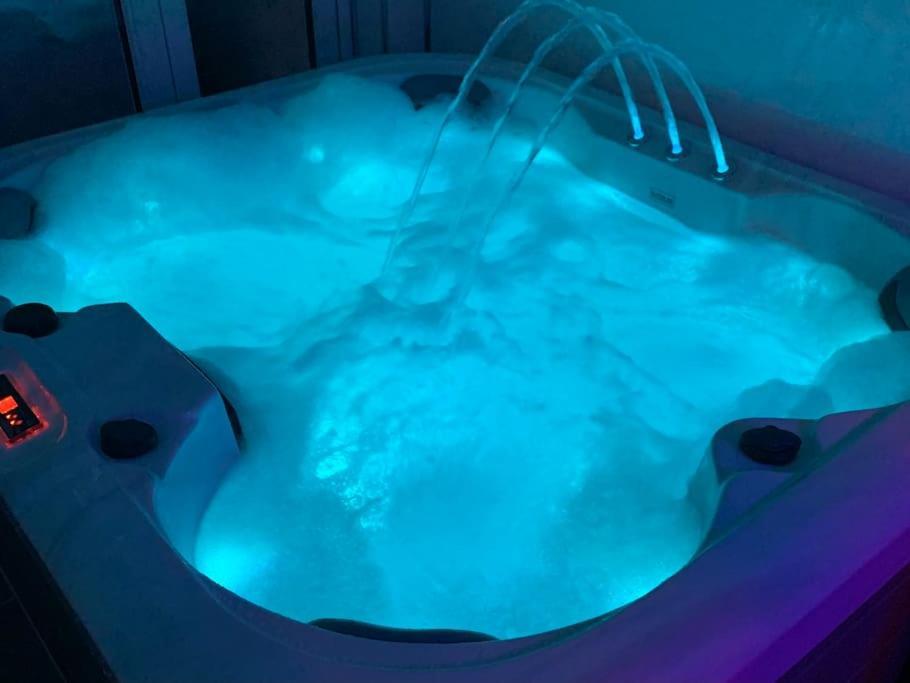 PeacehavenPerfect Couple Retreat To Unwind&Relax With Hottubアパートメント エクステリア 写真